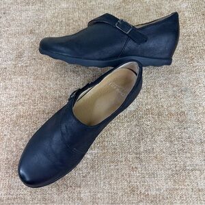 Dansko Marissa Black Soft Leather Loafers/Slip-Ons Women’s Size 39 US 9